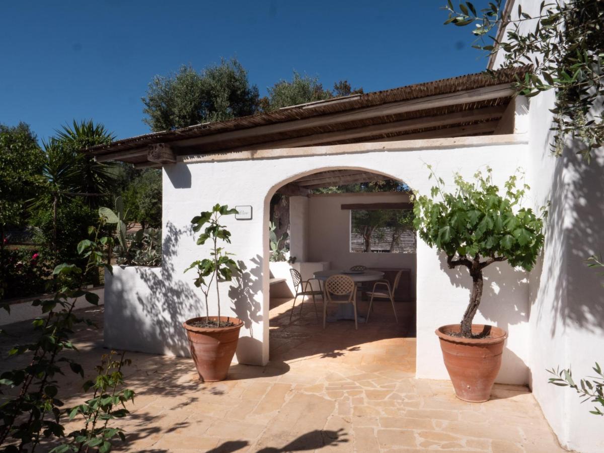 Trullo Santangelo Ceglie Messapica Exterior foto